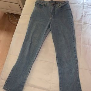 Amanda Smith Petite Jeans